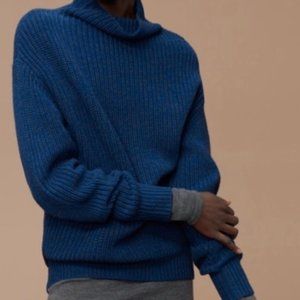 Aritzia Wilfred Montpellier Sweater in Blue